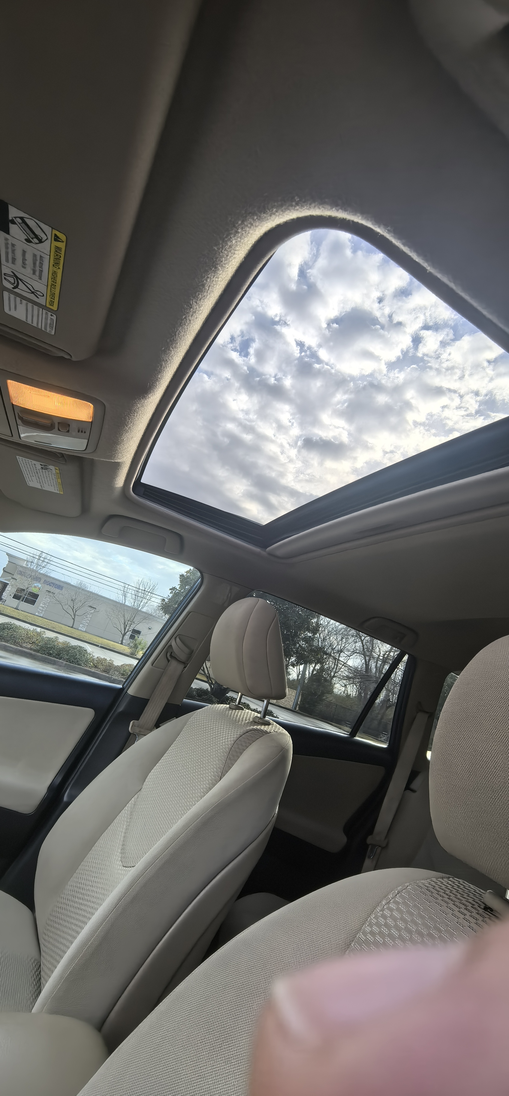 2011 Toyota RAV4 Base - Photo 12