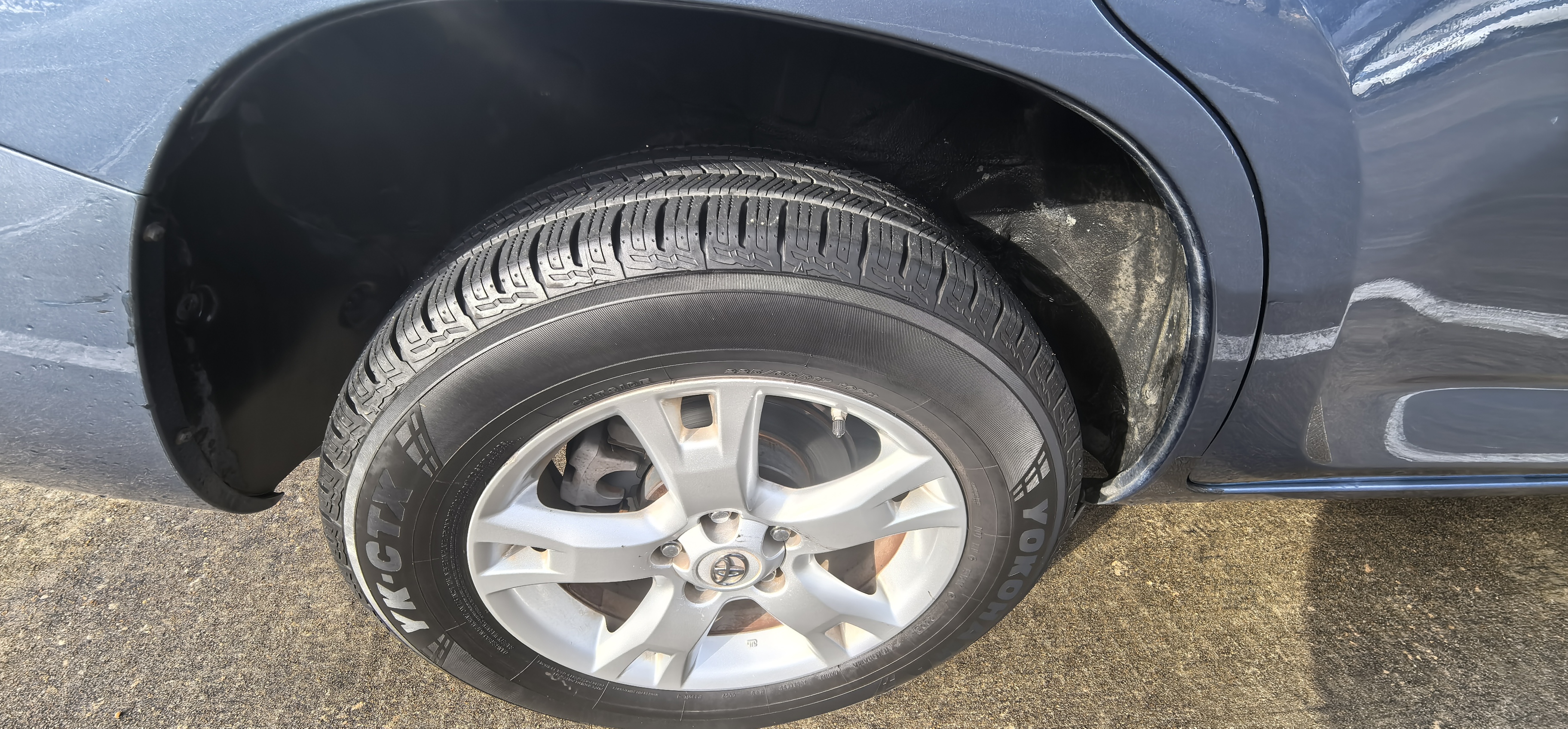 2011 Toyota RAV4 Base - Photo 15